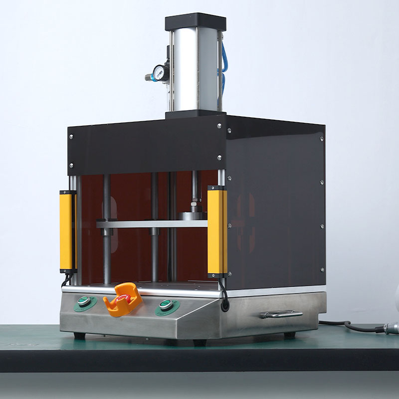 MalaccaAir tightness test fixture